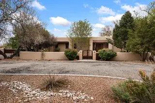 924 Camino Vista Rio, Bernalillo