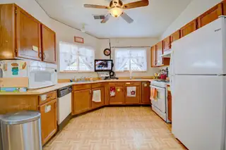 4908 Chromium Drive NE 