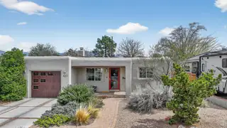 420 Manzano Street NE, Albuquerque