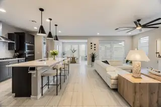 6053 Nauman Drive SE 