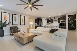 6053 Nauman Drive SE 