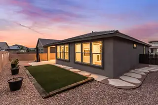 6053 Nauman Drive SE 