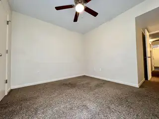 4601 Carlisle Boulevard NE APT C4 