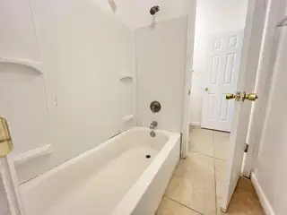 4601 Carlisle Boulevard NE APT D11 