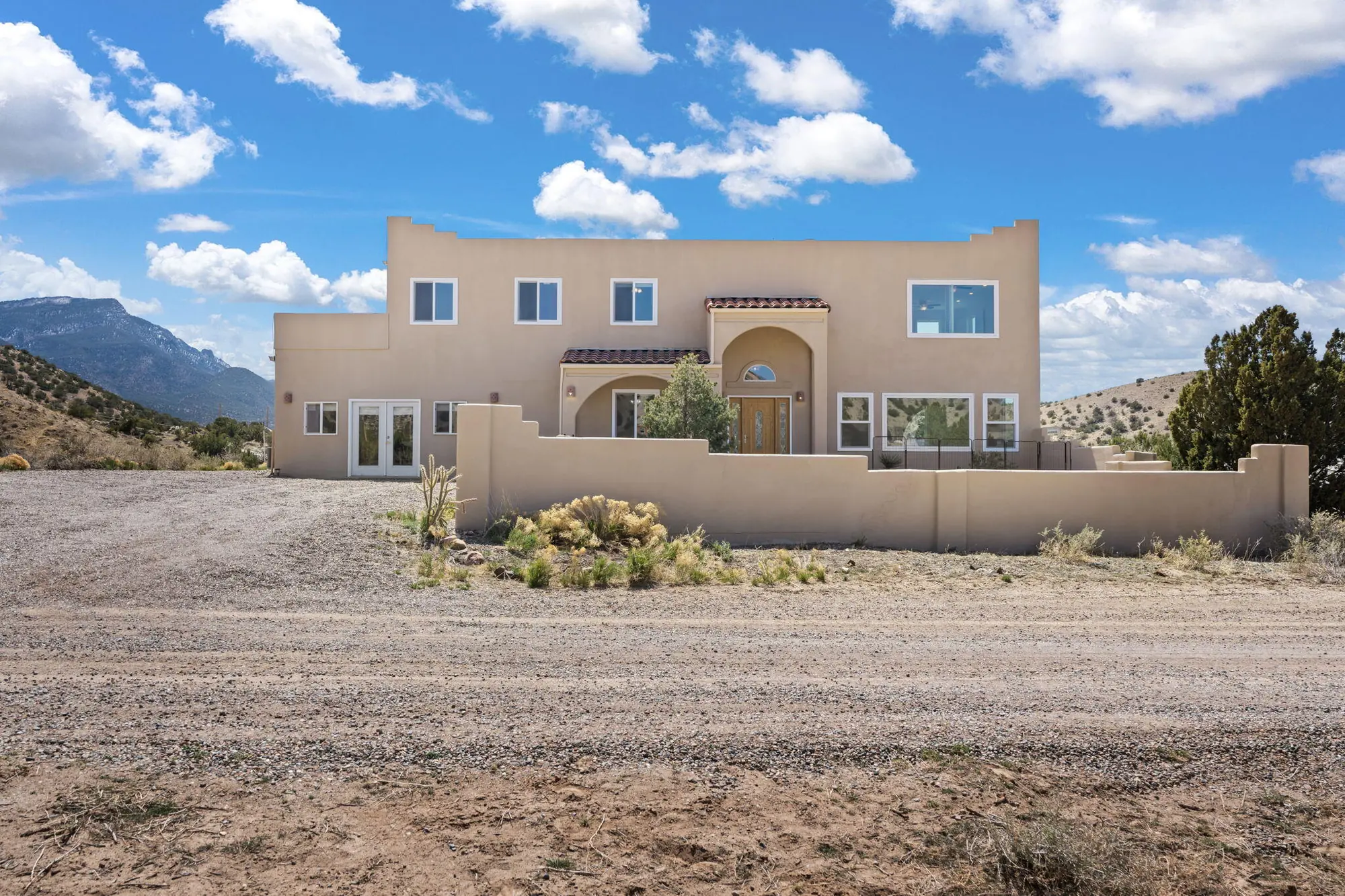 115 Camino De Las Huertas