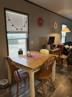 11 Silver Maple Avenue 