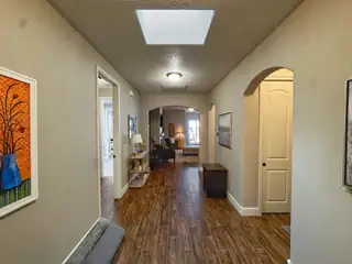 6801 Promenade Avenue NE 