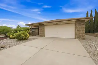 339 Nicklaus Drive SE 