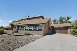 9417 Admiral Lowell Avenue NE, Albuquerque