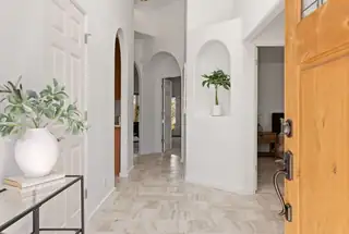 4609 Albany Court NW Living Room