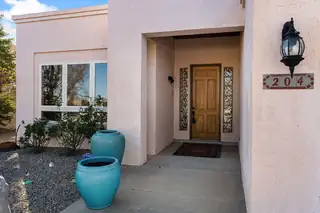 204 Winged Foot Court SE 