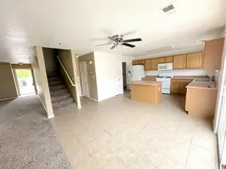 1800 Sierra Norte Loop NE 