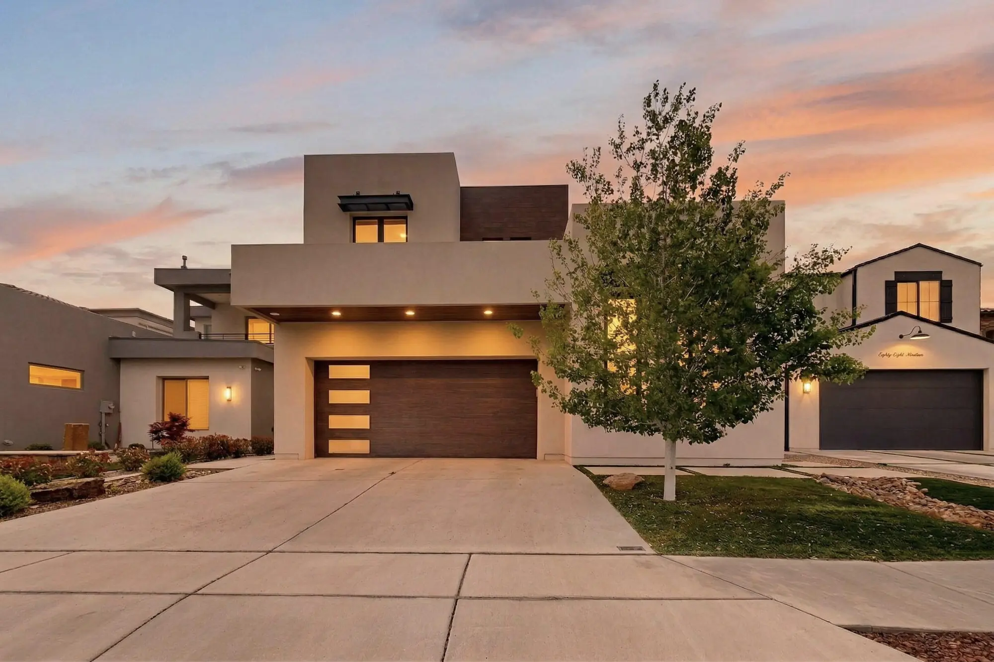 8815 Silver Oak Lane NE