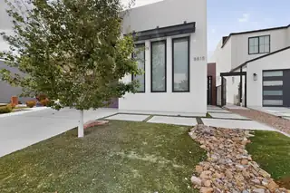 8815 Silver Oak Lane NE 