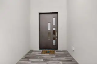 8815 Silver Oak Lane NE 