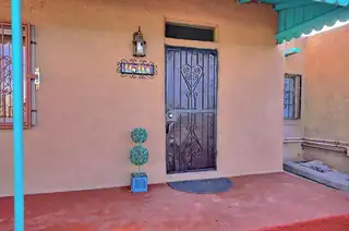 1508 Edith Boulevard NE 