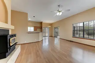 200 Serenity Court SE 