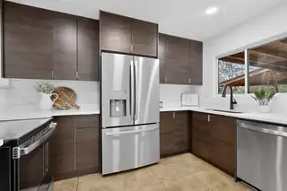 2221 Frederick Place NW, Albuquerque