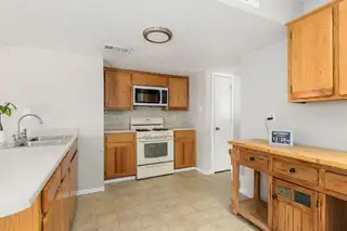 13406 Canyonview Place NE 