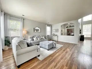 1613 Montiano Loop SE 