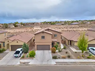 3253 Llano Vista Loop NE 