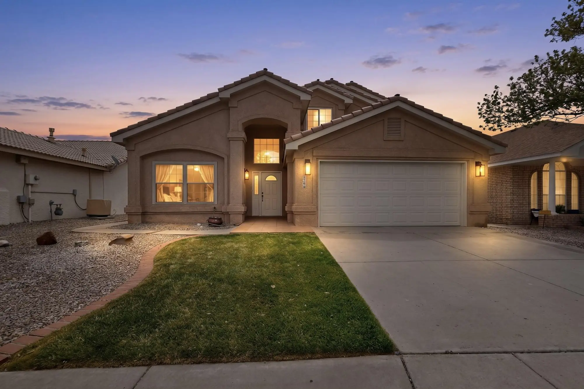 916 Tony Sanchez Drive SE