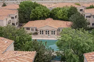 6800 Vista Del Norte Road NE 913 