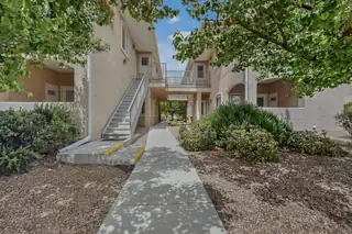 6800 Vista Del Norte Road NE 913 