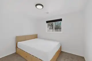 10429 Mountain Road NE Bedroom