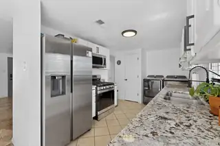 10429 Mountain Road NE Kitchen