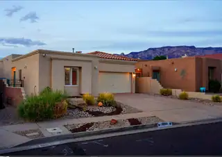 10209 Jarash Place NE, Albuquerque 