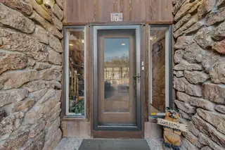 7 Sierra Vista Drive 