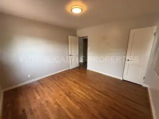 1009 Bryn Mawr Drive NE 