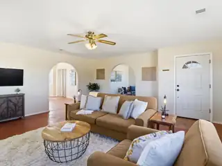 925 Salt Missions Trail 