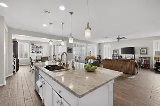 8752 Abierto Vista Circle NW Kitchen