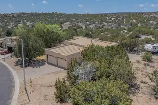 6516 Horseshoe Drive 