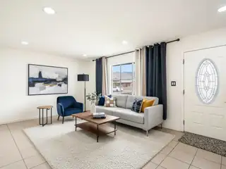 401 Dorothy Street NE 