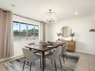 401 Dorothy Street NE 