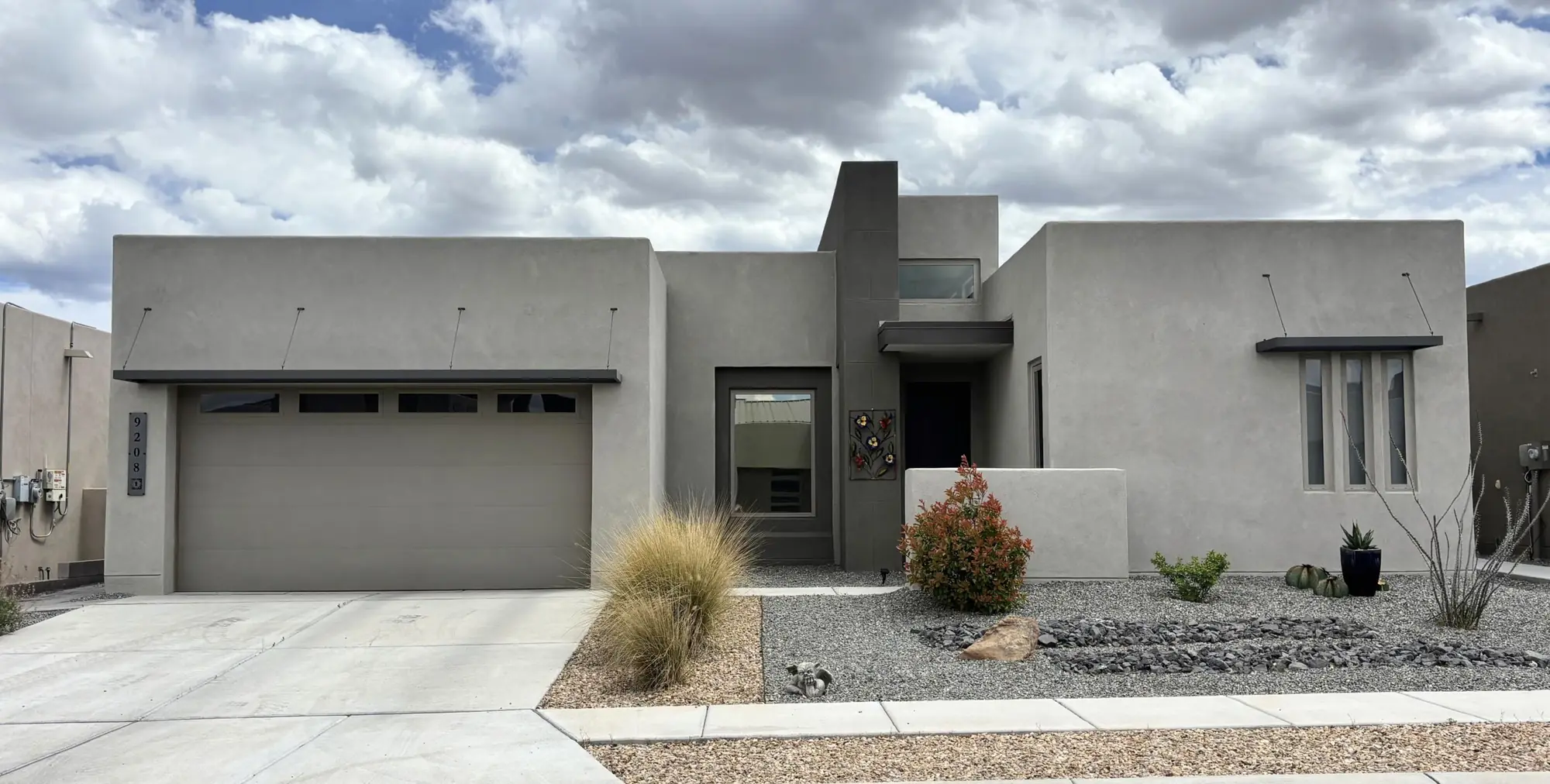 9208 Balloon Glow Lane NE