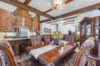 116 N Coronado Avenue 