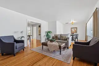 6630 Mossman Place NE 