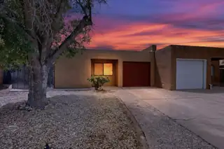 222 Shannon Place NW, Albuquerque