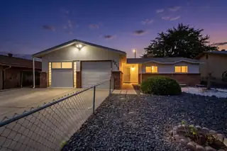6213 Avenida La Costa NE, Albuquerque