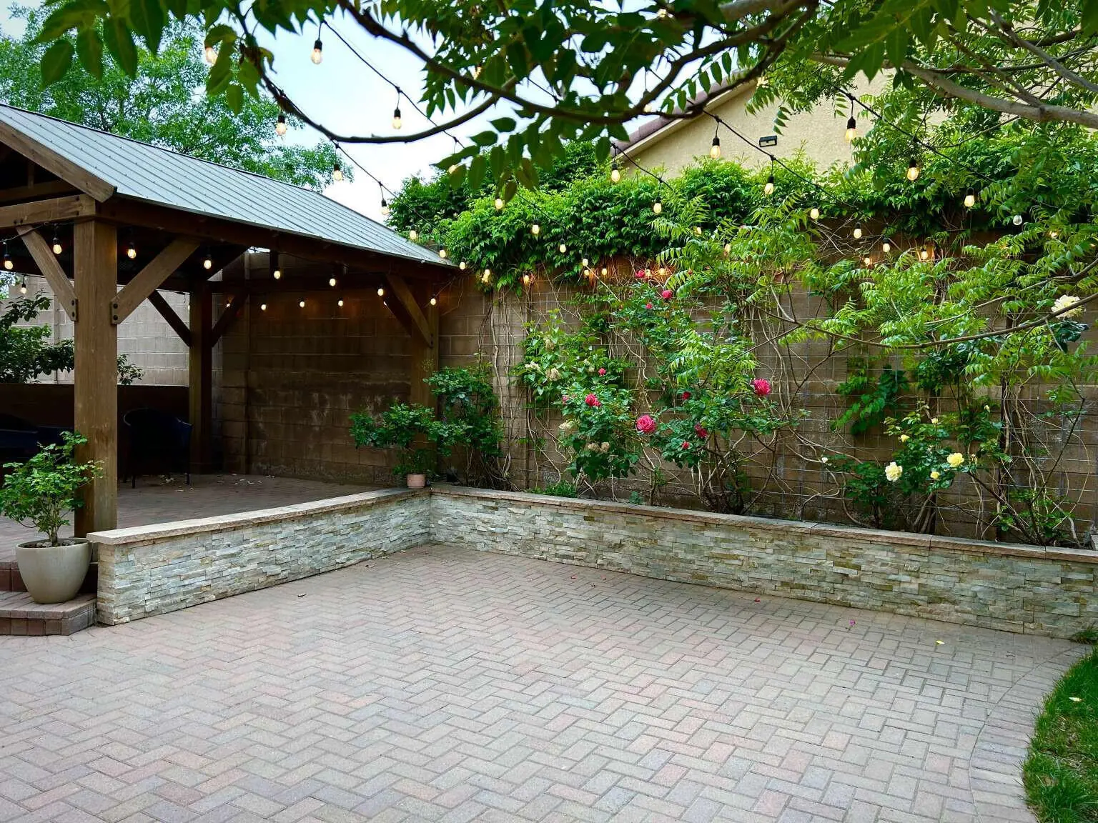 6225 Picture Rock Place NW