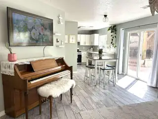 6225 Picture Rock Place NW 