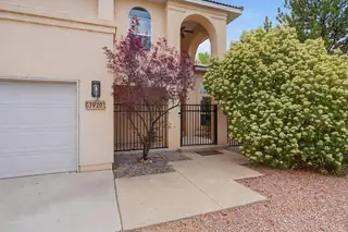 3920 Augusta Drive SE 