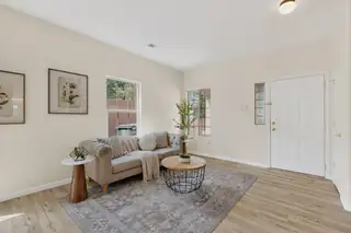 1923 Black Gold Street SE 