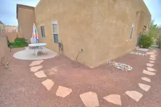 2364 Cortina Loop SE 