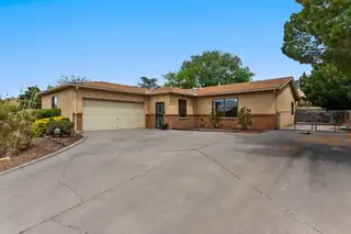 1132 Hupmobile Drive NE 