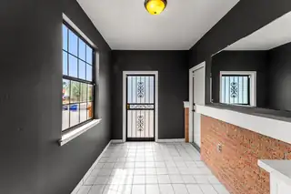 1132 Hupmobile Drive NE 